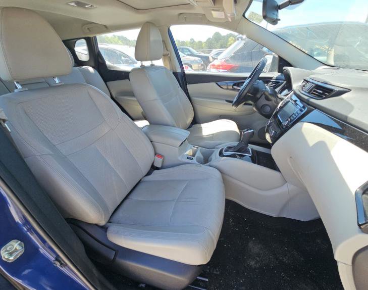 Used 2018 Nissan Rogue Sport SL AWD/4WD image 7