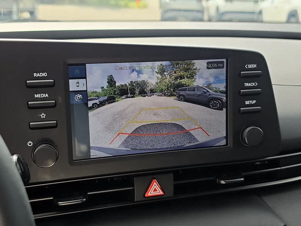 New 2026 Hyundai Elantra SEL Sport FWD image 30