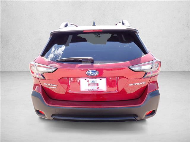 Used 2025 Subaru Outback Premium AWD/4WD image 3