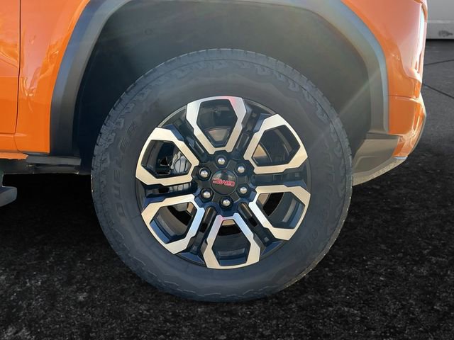 Used 2025 GMC Canyon AT4 w/ Nightfall Edition image 13