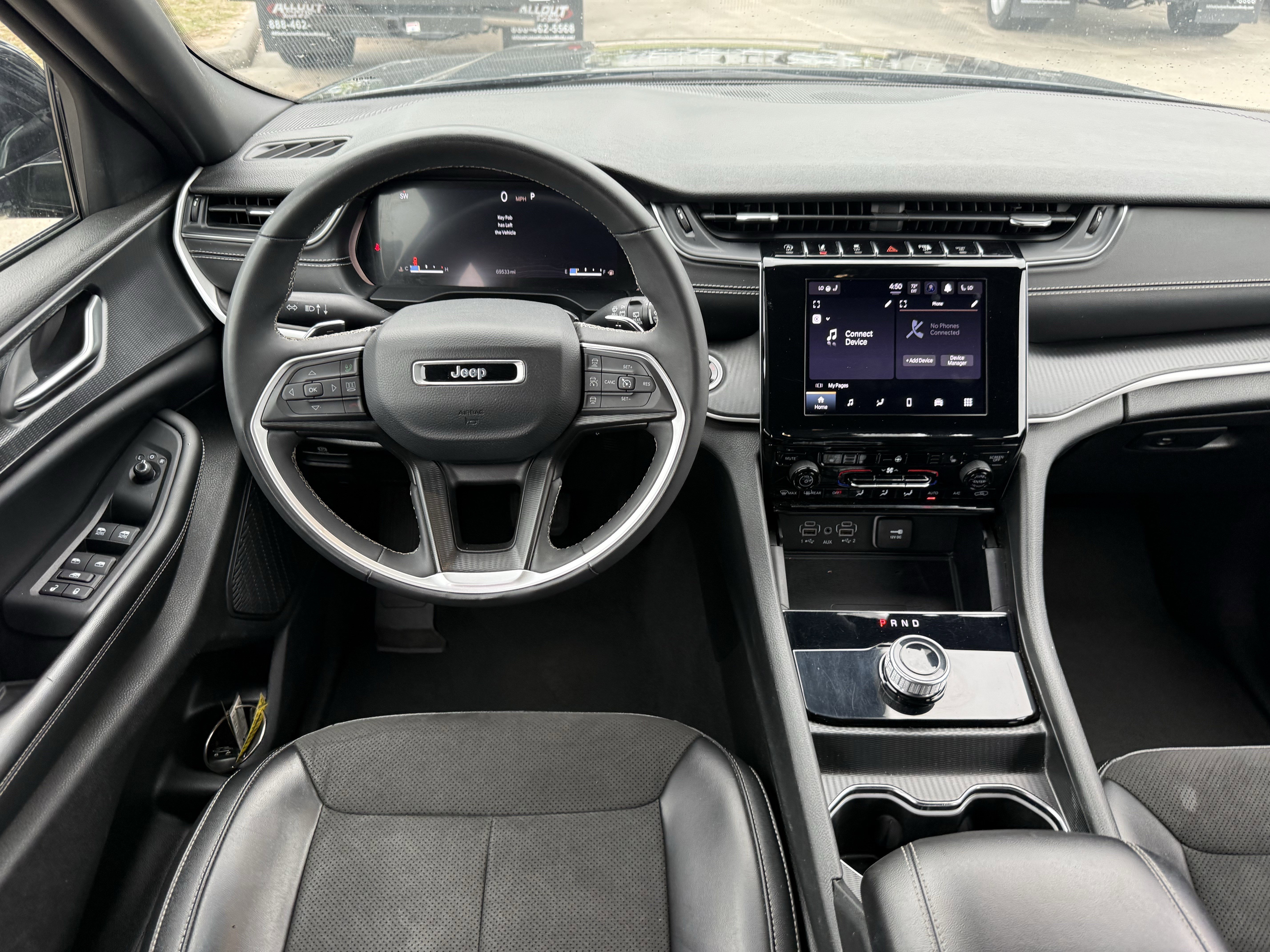 Used 2023 Jeep Grand Cherokee L Laredo AWD/4WD image 14