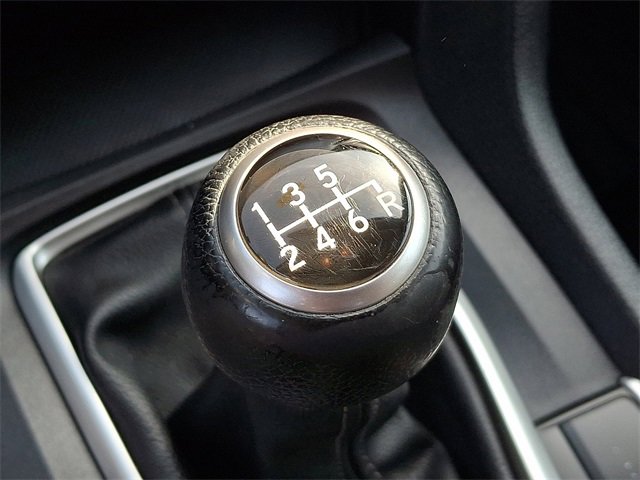 Used 2017 Honda Civic EX-T image 16