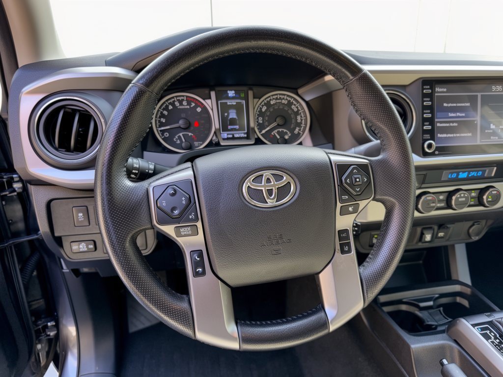 Used 2022 Toyota Tacoma SR5 w/ Technology Package RWD image 10