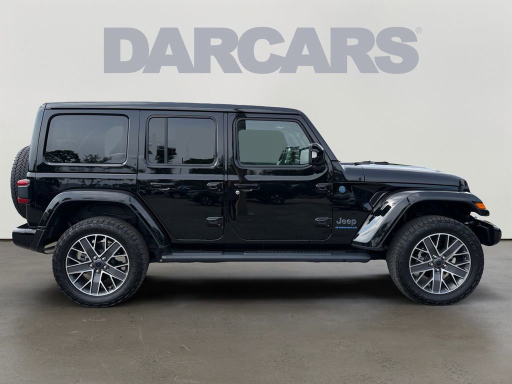 Used 2024 Jeep Wrangler High Altitude AWD/4WD image 8