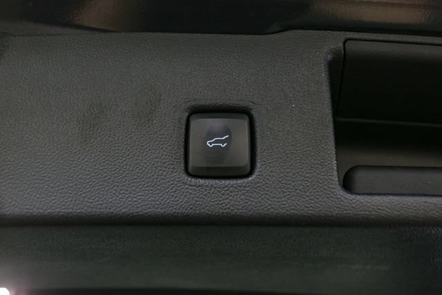 Used 2022 Ford Escape SEL AWD/4WD image 12
