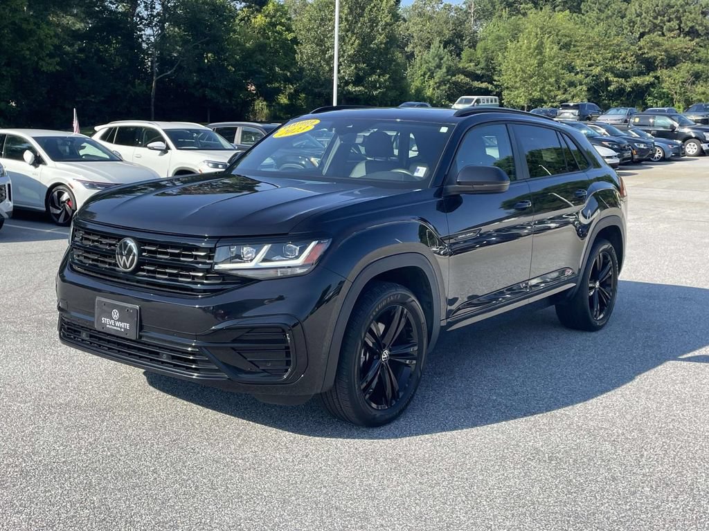 Certified 2023 Volkswagen Atlas Cross Sport SEL R-Line AWD/4WD image 4
