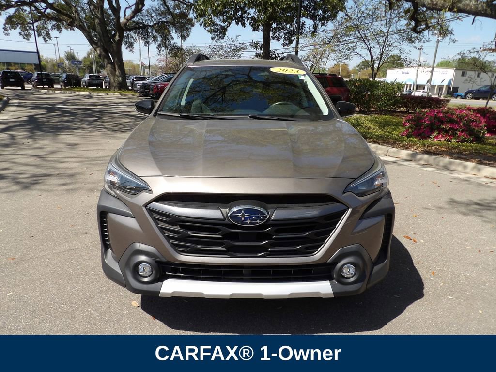 Used 2023 Subaru Outback Limited image 3