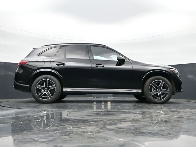 Used 2023 Mercedes-Benz GLC 300 image 42