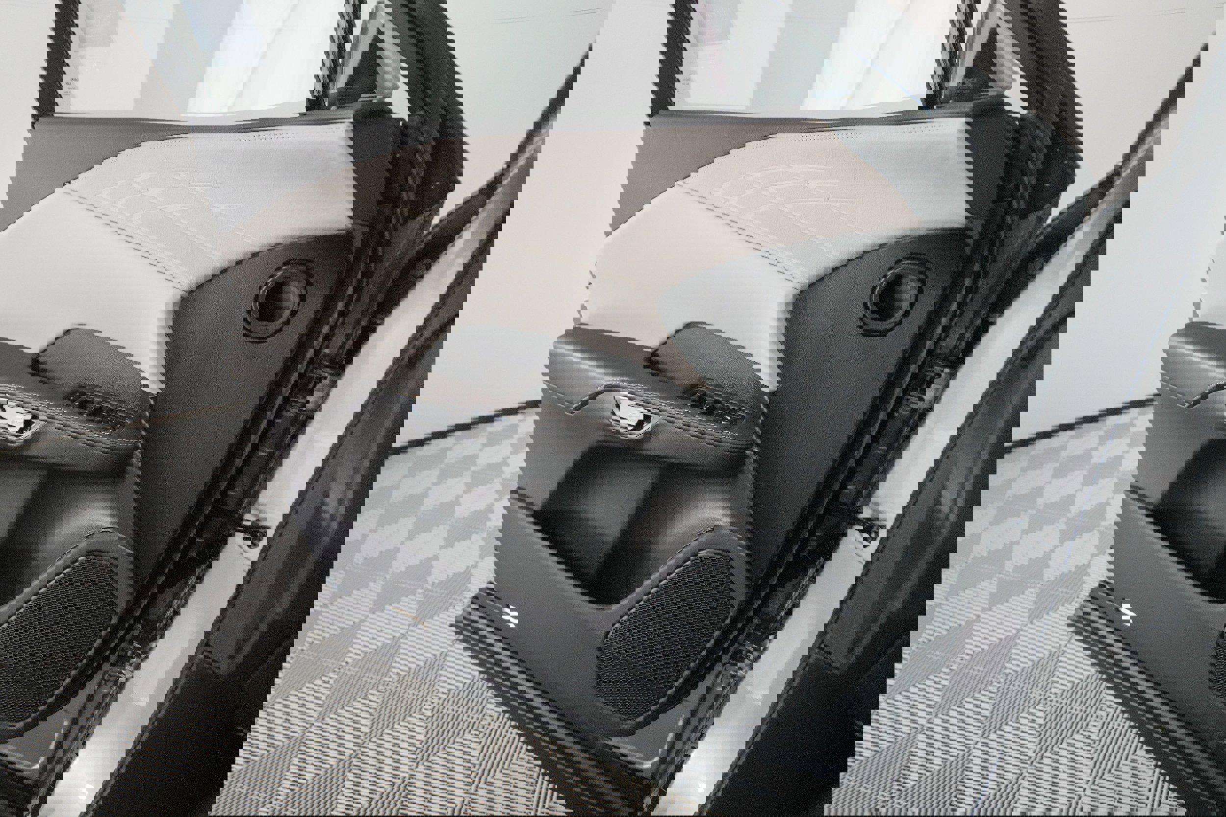 Certified 2023 Lexus RX 350 w/ Luxury Package image 12