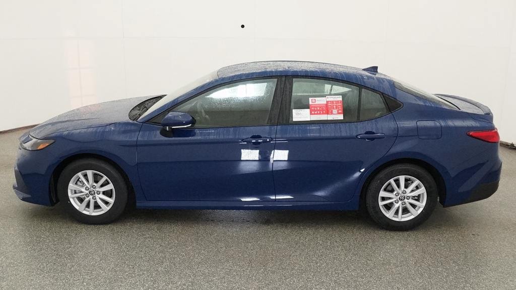 New 2026 Toyota Camry LE w/ Convenience Package FWD image 3