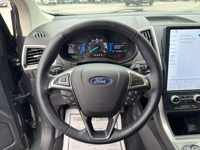 Used 2023 Ford Edge SEL w/ Convenience Package image 29