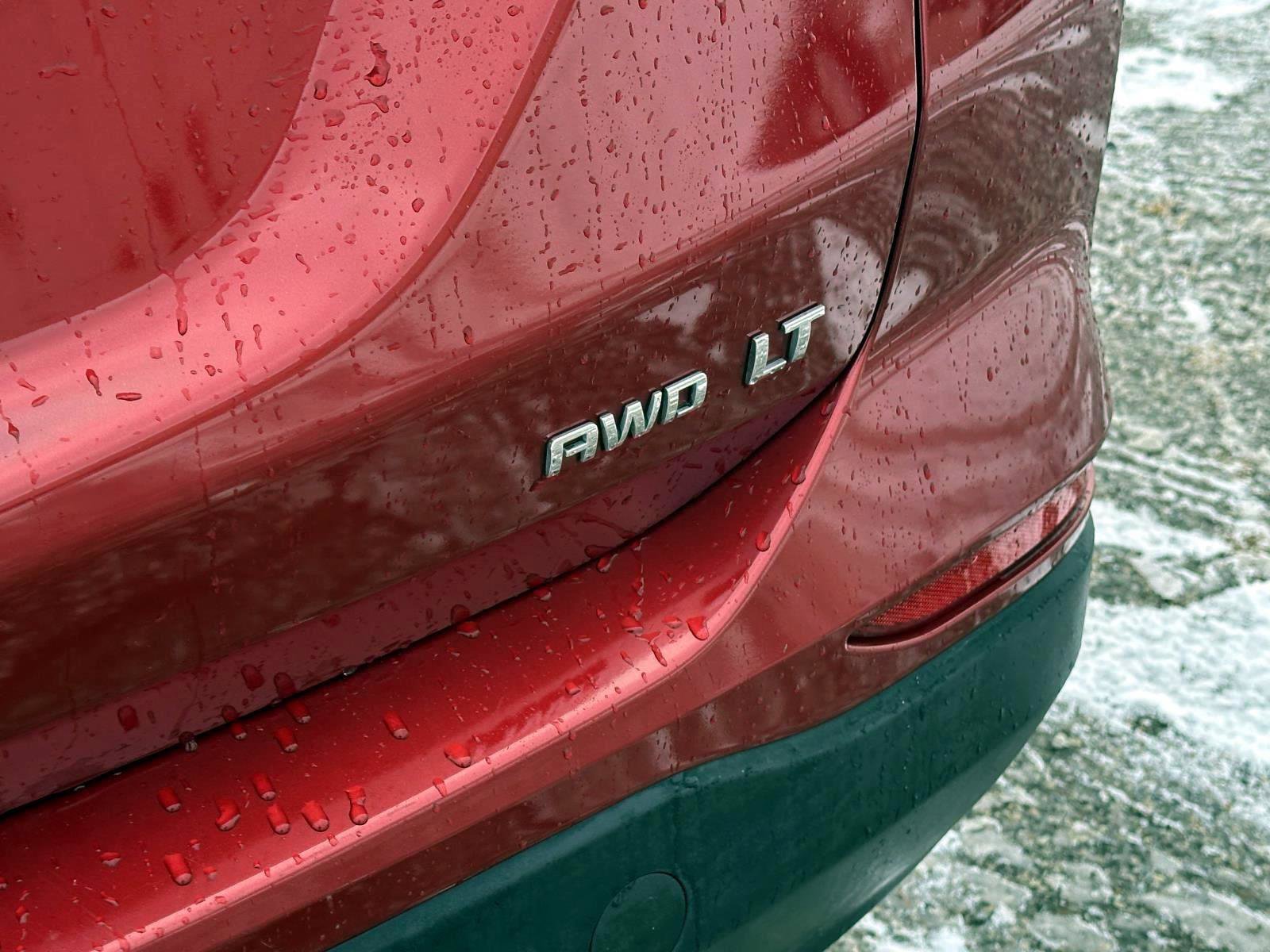 Used 2023 Chevrolet Equinox LT image 9