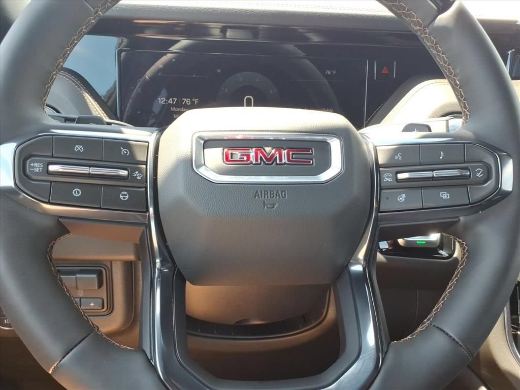 New 2026 GMC Yukon XL AT4 w/ AT4 Premium Plus Package AWD/4WD image 20