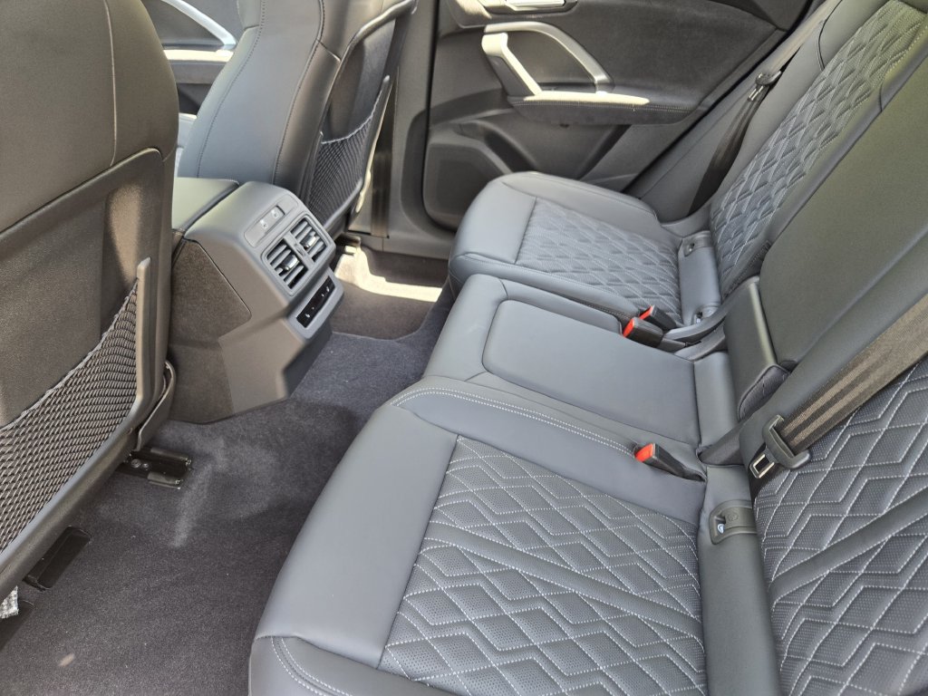 New 2026 Audi SQ5 Prestige AWD/4WD image 34