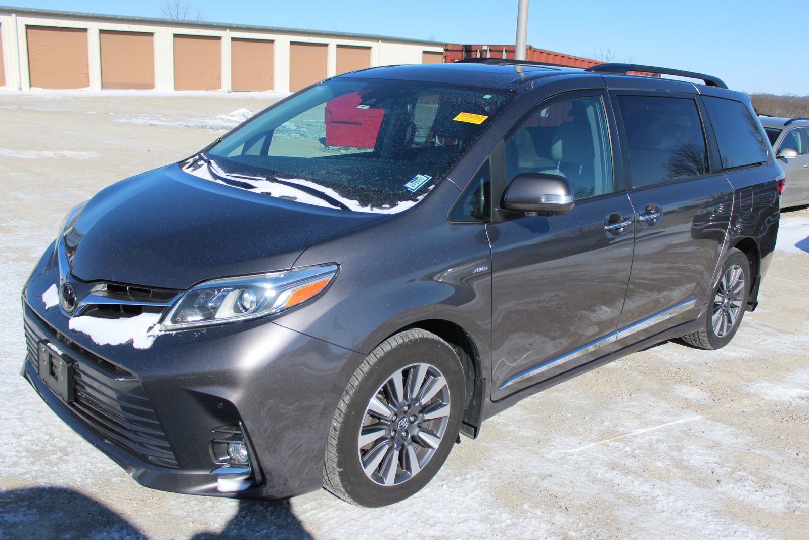 Used 2018 Toyota Sienna Limited Premium w/ Protection Package image 2