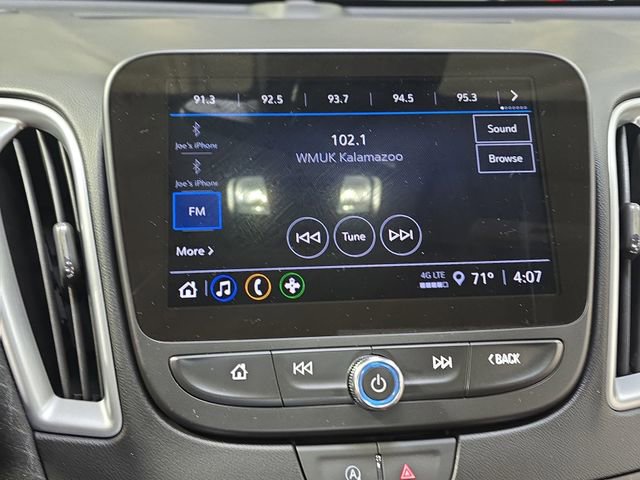 Used 2024 Chevrolet Malibu RS FWD image 23