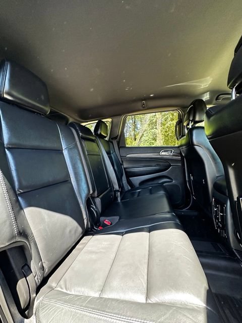Used 2018 Jeep Grand Cherokee Limited AWD/4WD image 19