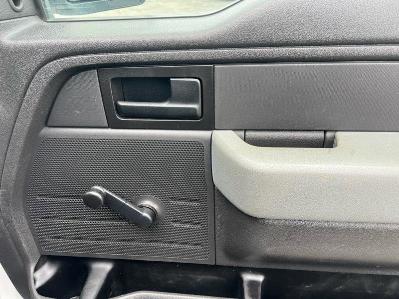 Used 2014 Ford F150 XL w/ Trailer Tow Package image 12