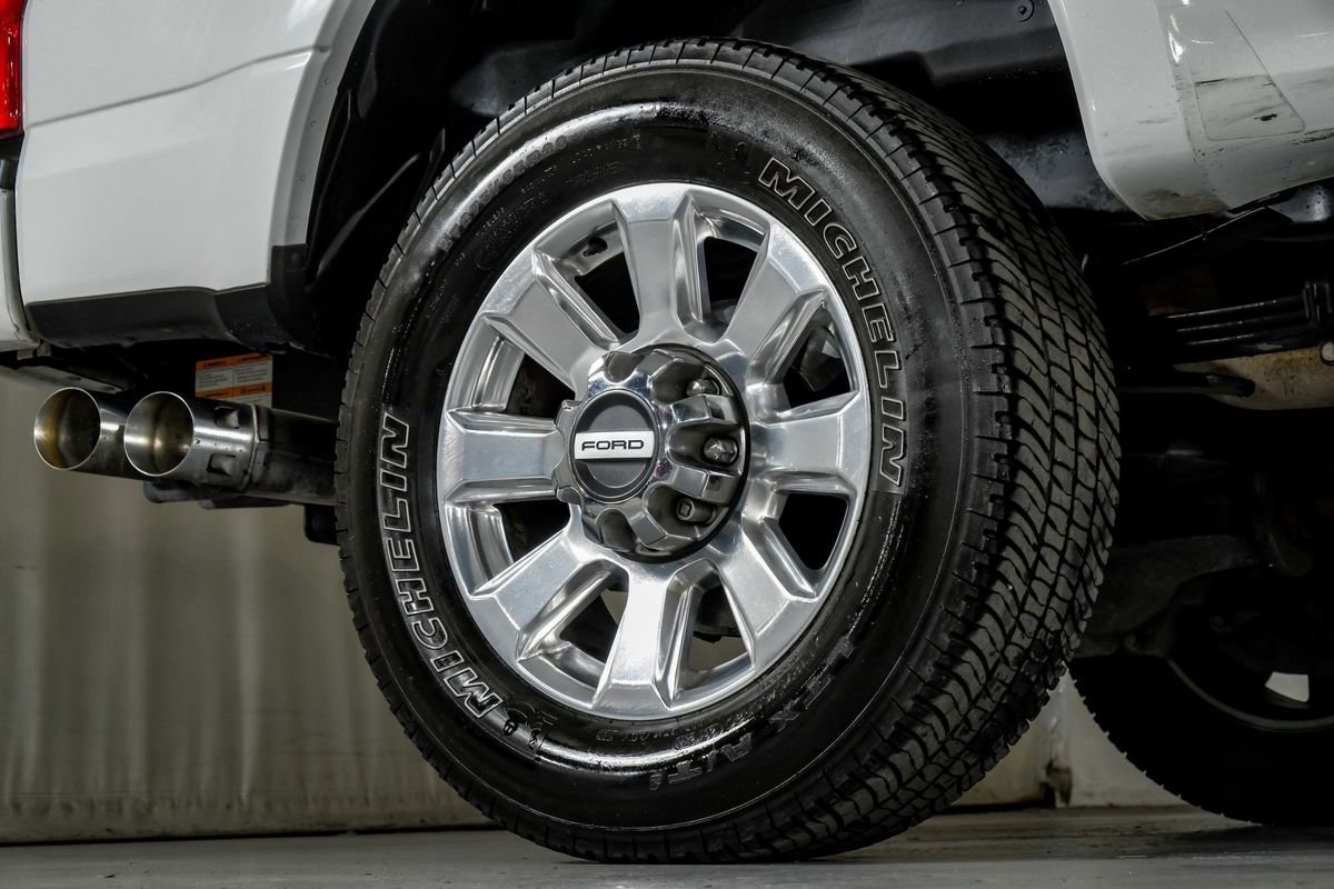 Used 2022 Ford F250 Platinum w/ FX4 Off-Road Package image 53