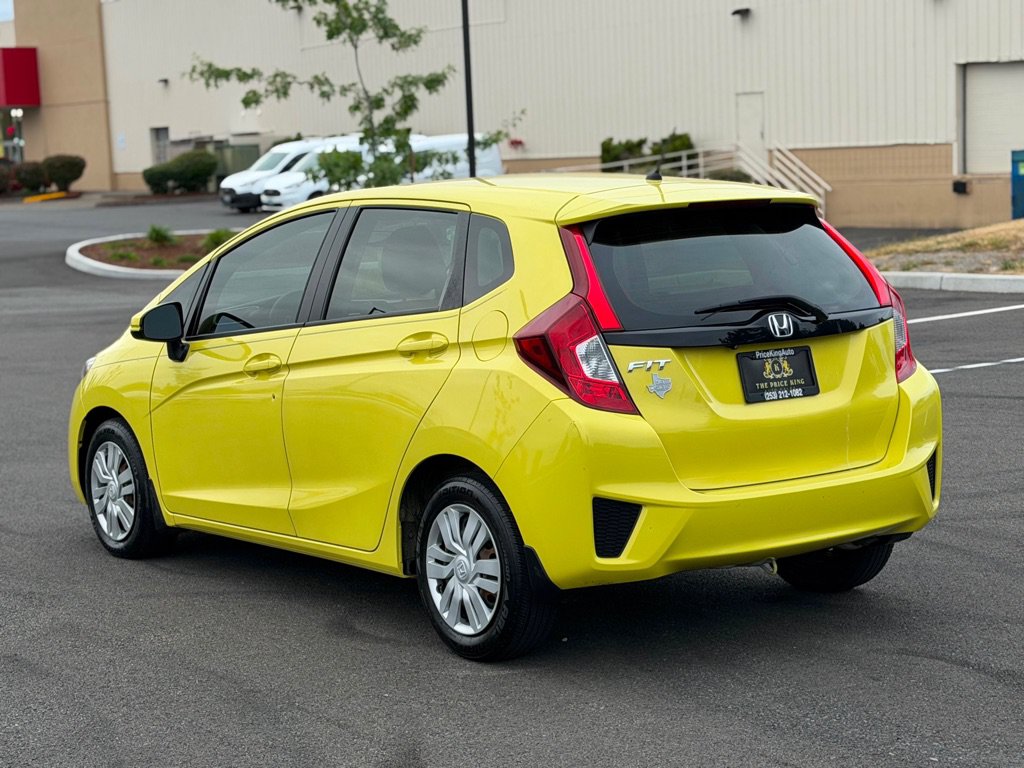 Used 2017 Honda Fit LX image 9