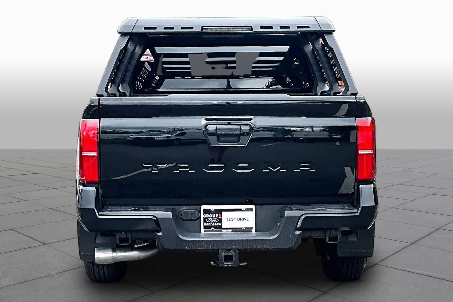 Used 2025 Toyota Tacoma SR5 RWD image 5