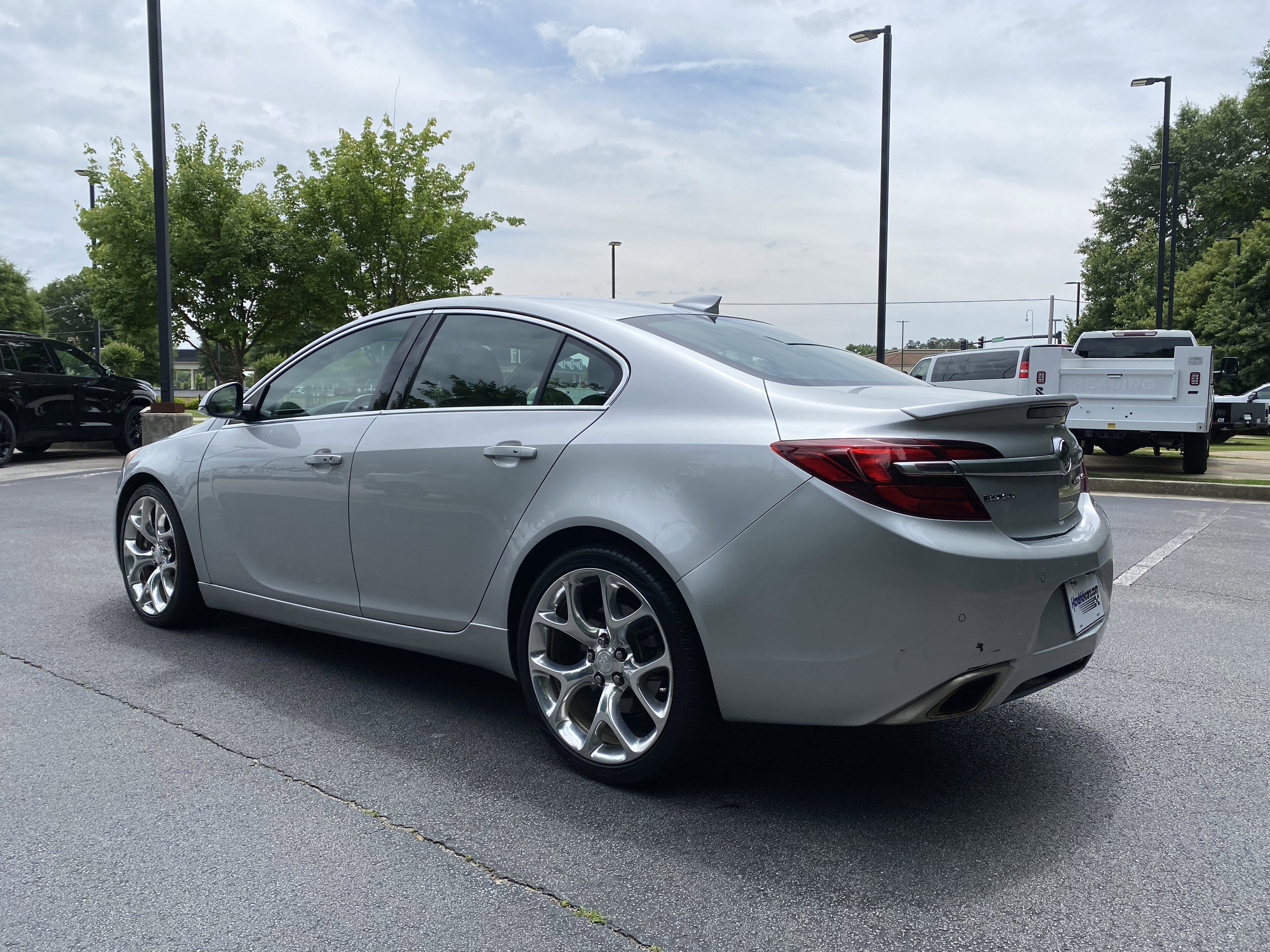 Used 2017 Buick Regal GS w/ Driver Confidence Package #2 FWD image 7