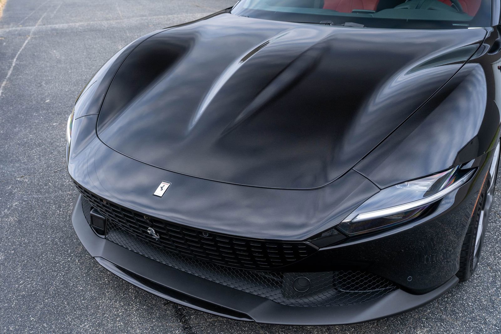 Certified 2022 Ferrari Roma image 25