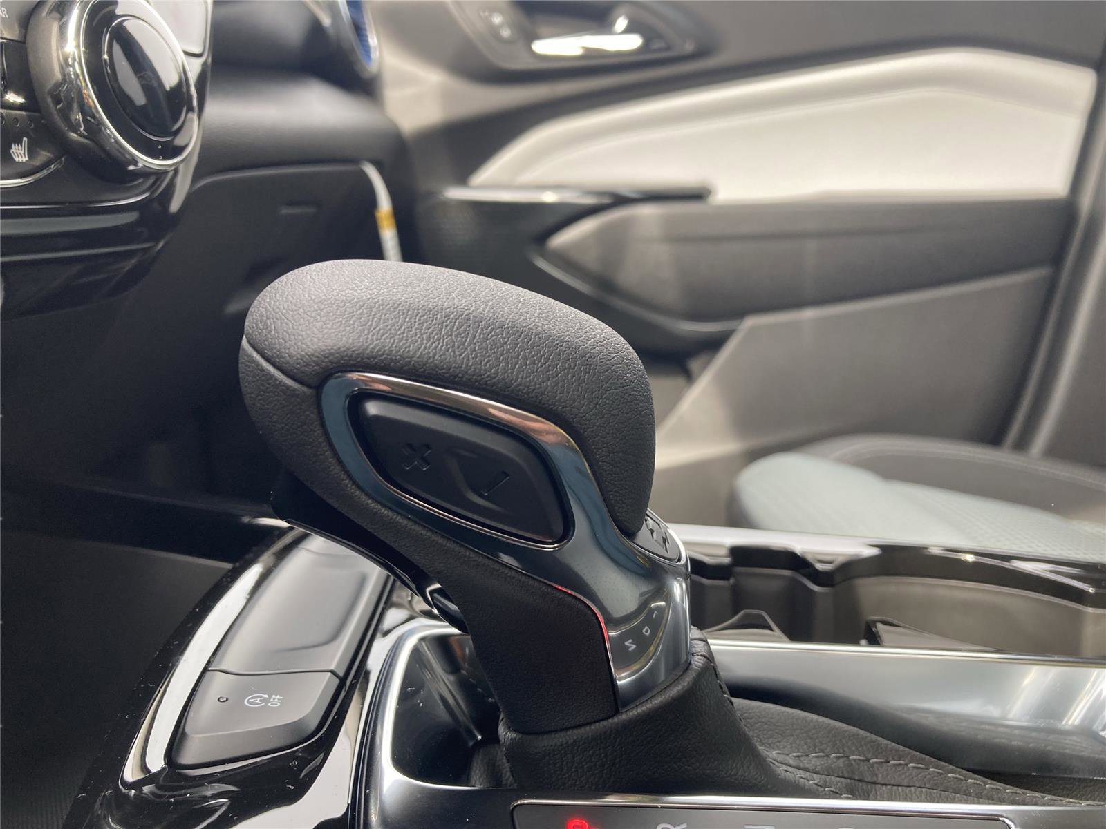 New 2026 Chevrolet Trax LT w/ Driver Confidence Package image 30