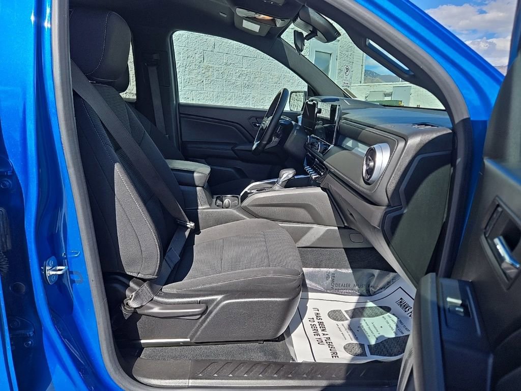 Used 2023 Chevrolet Colorado LT w/ LT Convenience Package image 40