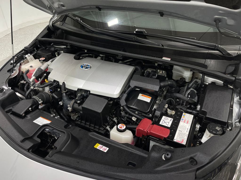 Used 2020 Toyota Prius Prime LE image 25