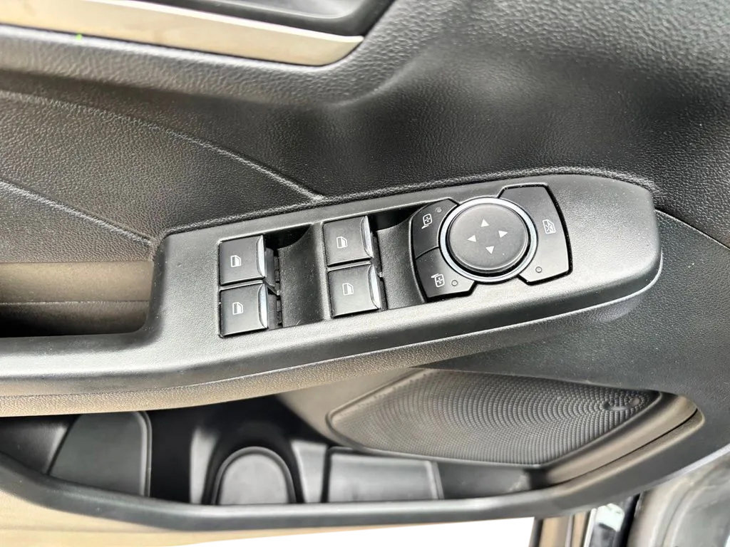 Used 2022 Ford Escape S FWD image 19
