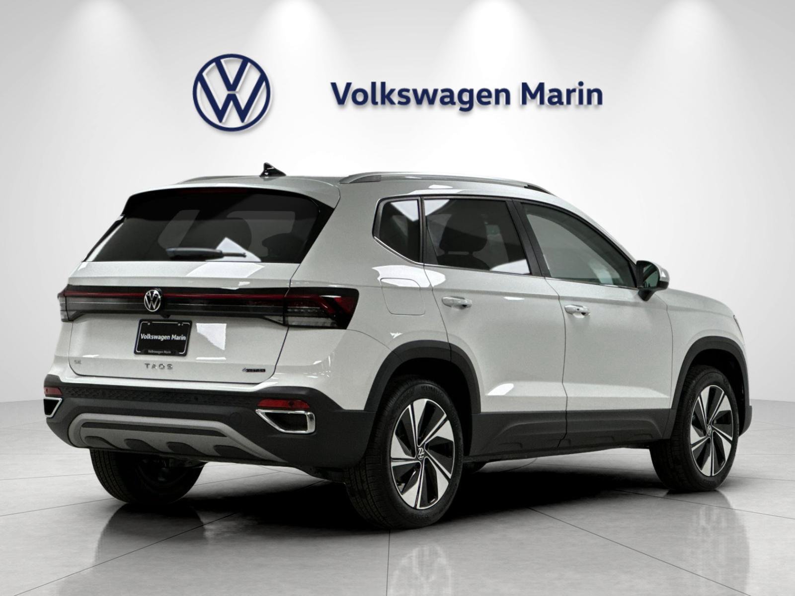 New 2026 Volkswagen Taos SE AWD/4WD image 5