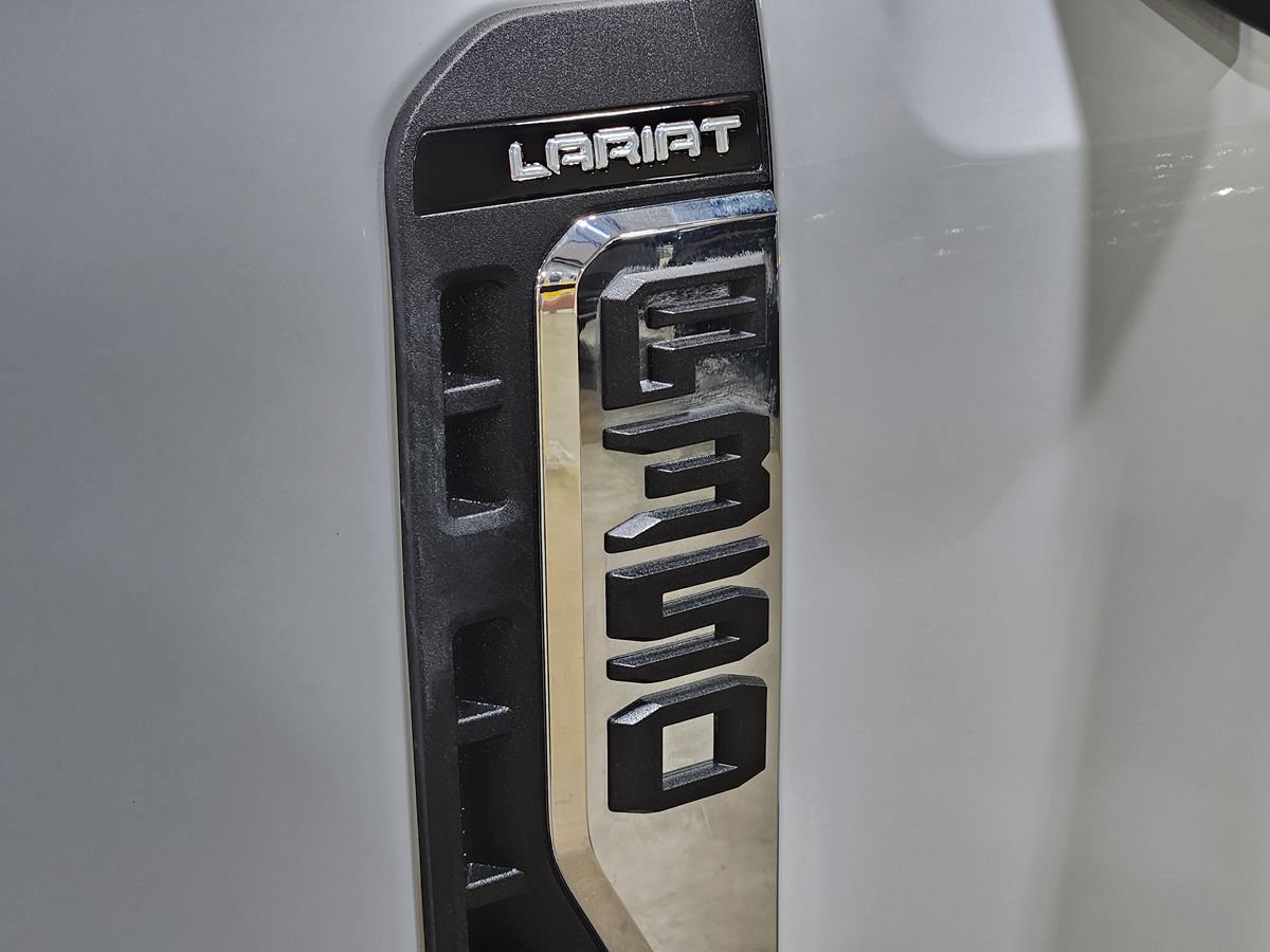 Used 2024 Ford F350 Lariat AWD/4WD image 25