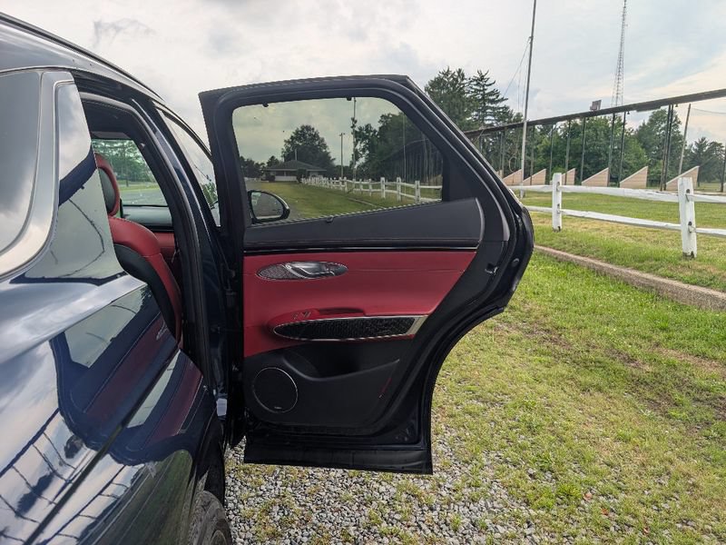 Used 2024 Genesis GV70 3.5T Sport w/ Sport Prestige Package AWD/4WD image 12
