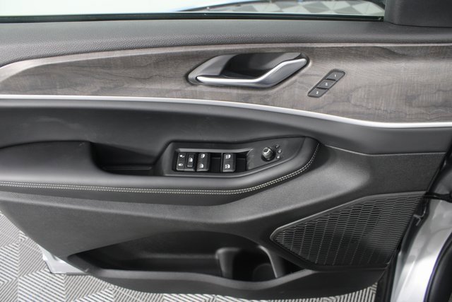 New 2025 Jeep Grand Cherokee L Limited w/ Trailer Tow Package image 14