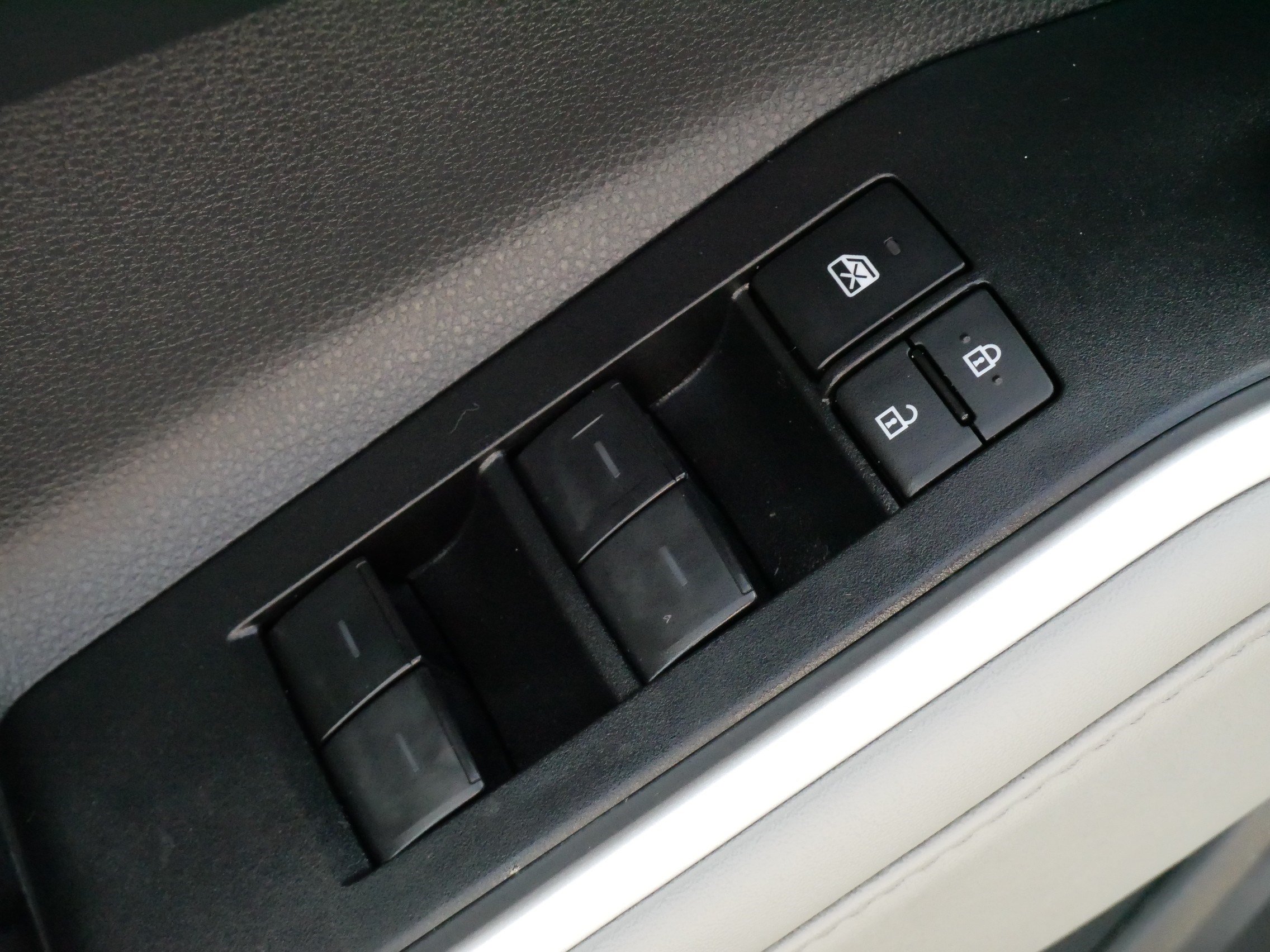 Certified 2026 Toyota Highlander XLE AWD/4WD image 19