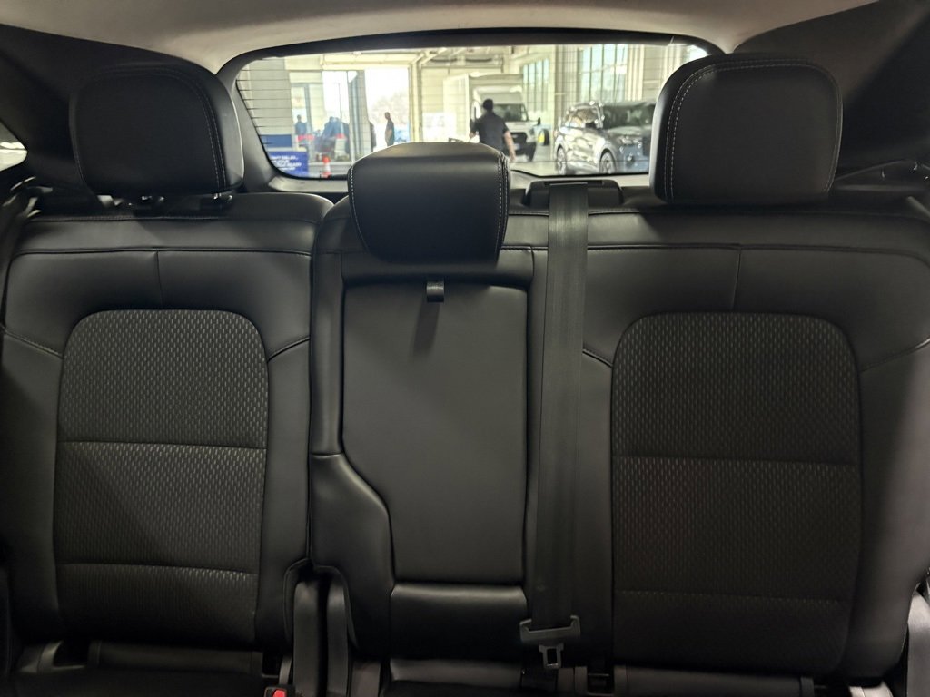 Certified 2024 Ford Escape Base image 21