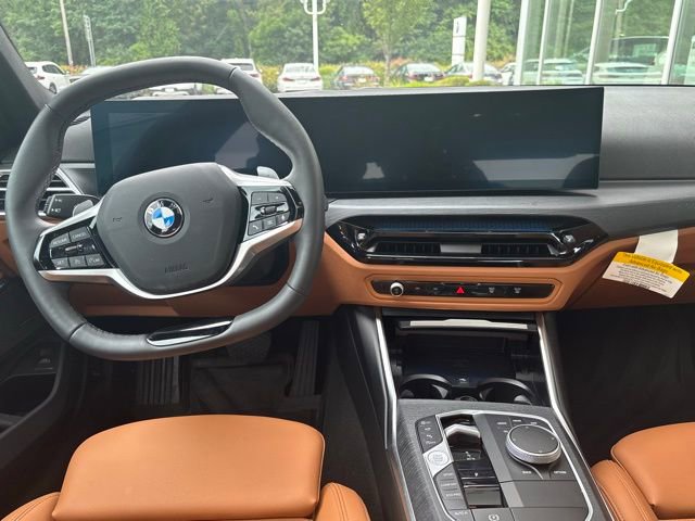Used 2025 BMW 330i xDrive Sedan w/ Convenience Package image 11