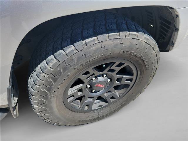 Used 2023 Toyota 4Runner SR5 Premium w/ Moonroof Package image 10