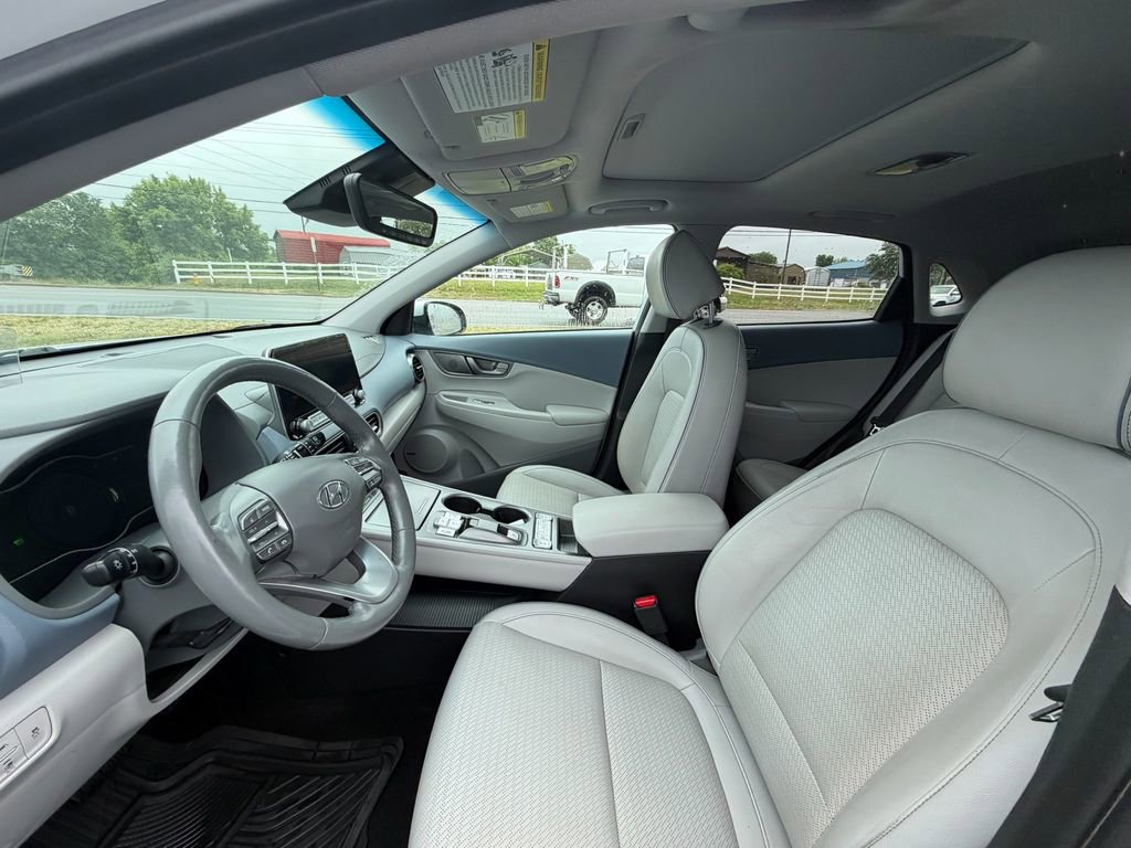 Used 2021 Hyundai Kona Ultimate FWD image 10