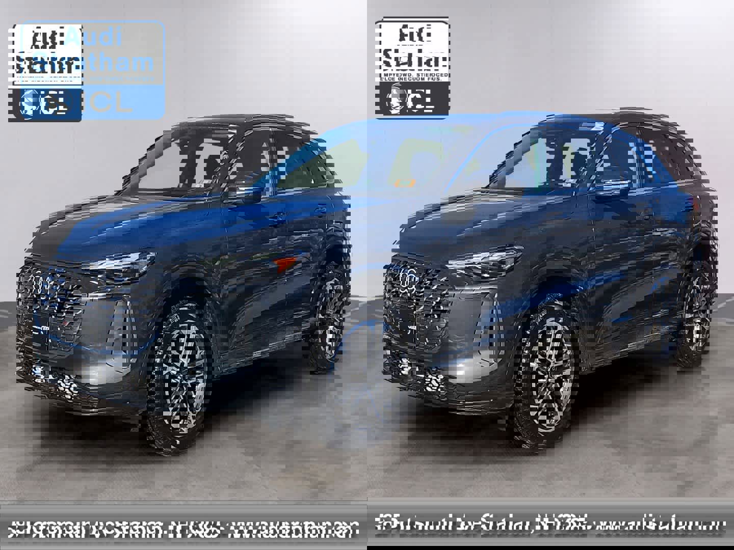 Certified 2025 Audi Q5 Premium w/ Convenience Package image 1