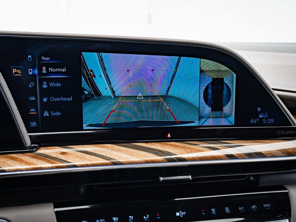 Used 2023 Cadillac Escalade Premium Luxury Platinum image 38