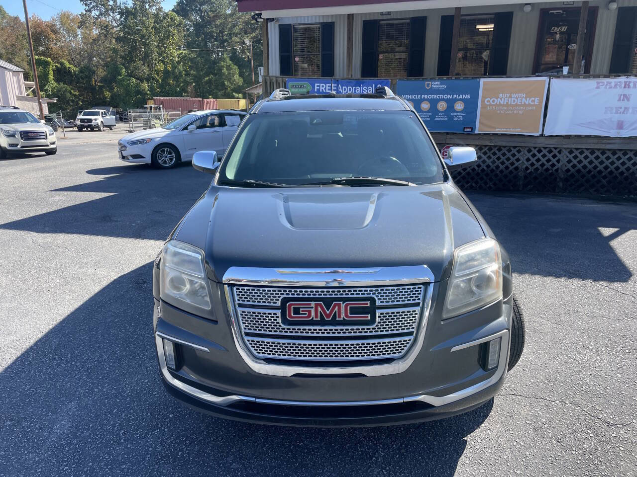 Used 2017 GMC Terrain Denali image 33