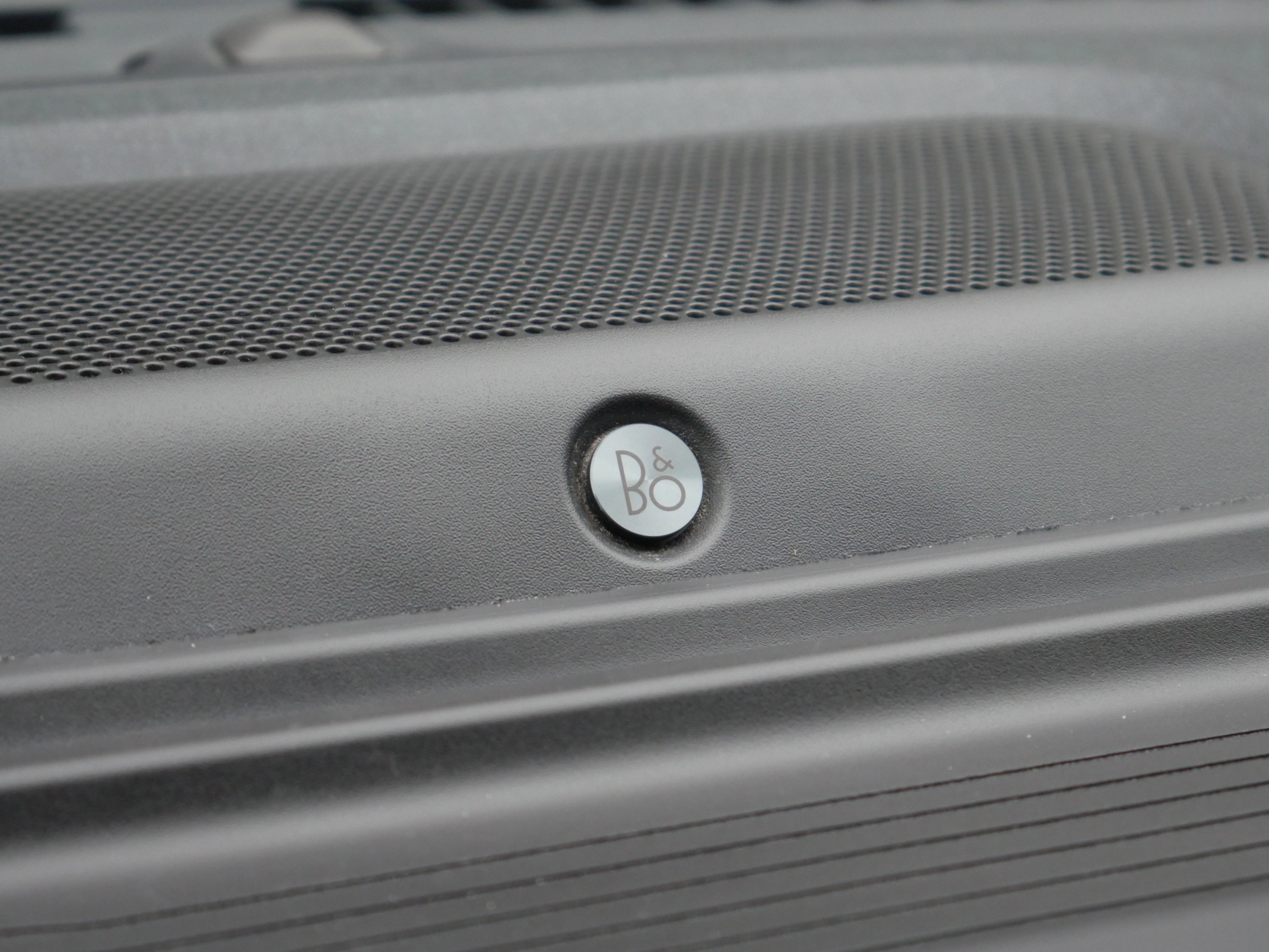 Certified 2023 Ford F350 Lariat w/ Black Appearance Package image 13