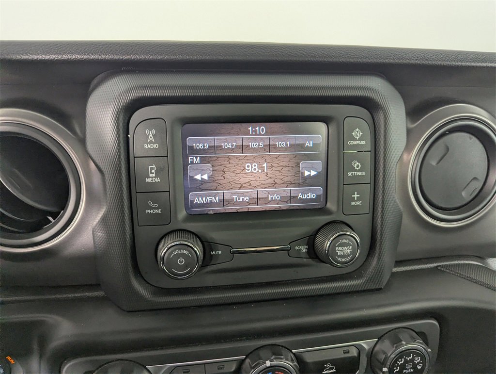 Used 2021 Jeep Gladiator Sport image 24