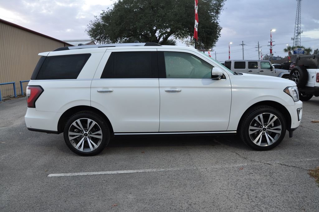Used 2021 Ford Expedition Limited image 6
