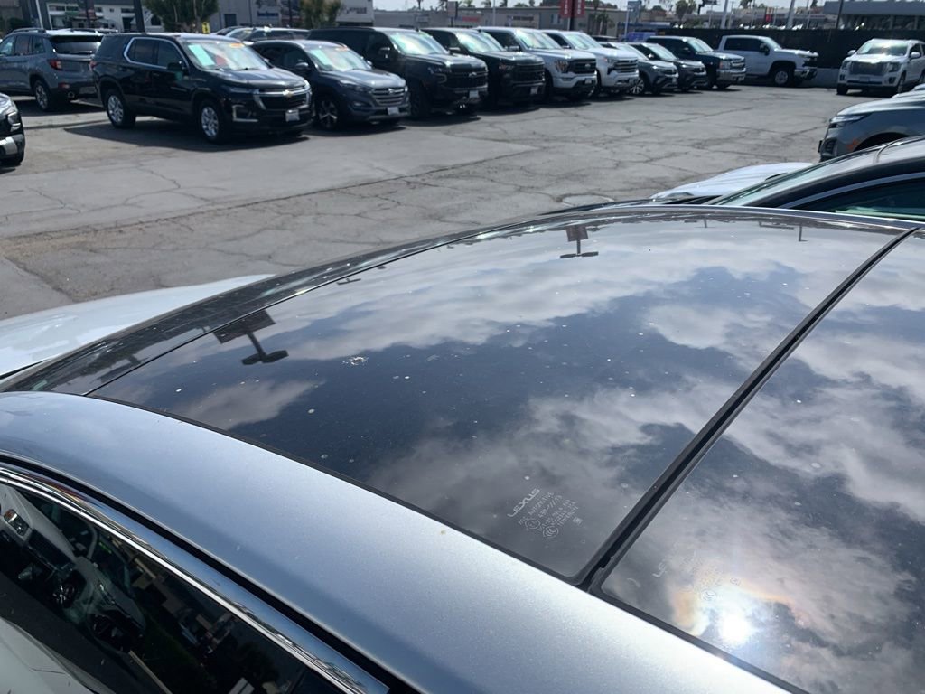 Used 2017 Lexus ES 350 w/ Luxury Package FWD image 14