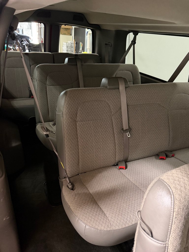 Used 2017 Chevrolet Express 3500 LT w/ LT Preferred Equipment Group RWD image 10