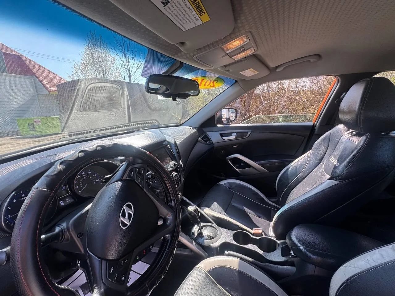 Used 2015 Hyundai Veloster Turbo FWD image 20