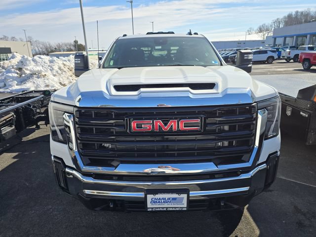 New 2026 GMC Sierra 3500 Pro w/ Convenience Package AWD/4WD image 8